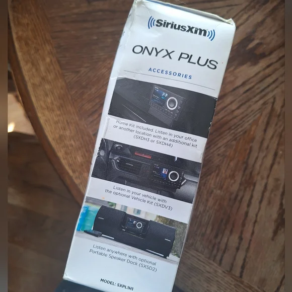 NWT SiriusXm Onyx Plus Satellite Radio Home Kit